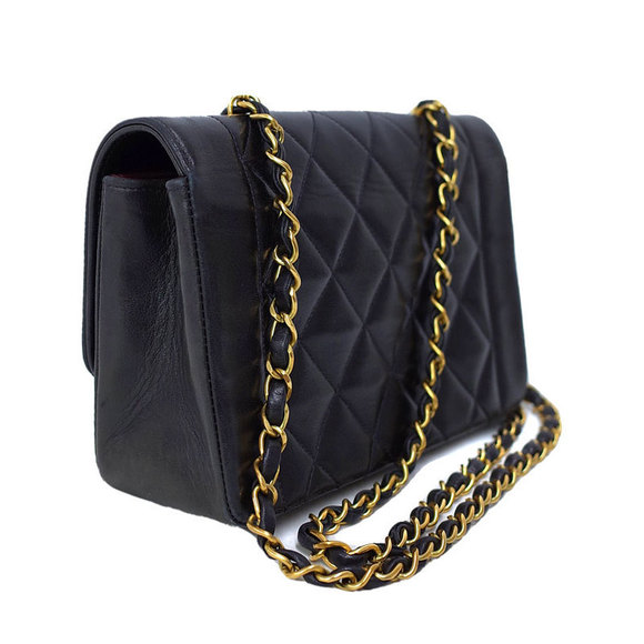Chanel Shoulder Quilted Bag Chain Matelasse Diana - Picture 1 of 9
